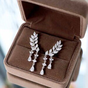 ✨ Cubic Zirconia Silver Plated Crystal Leaf Drop Earrings ✨